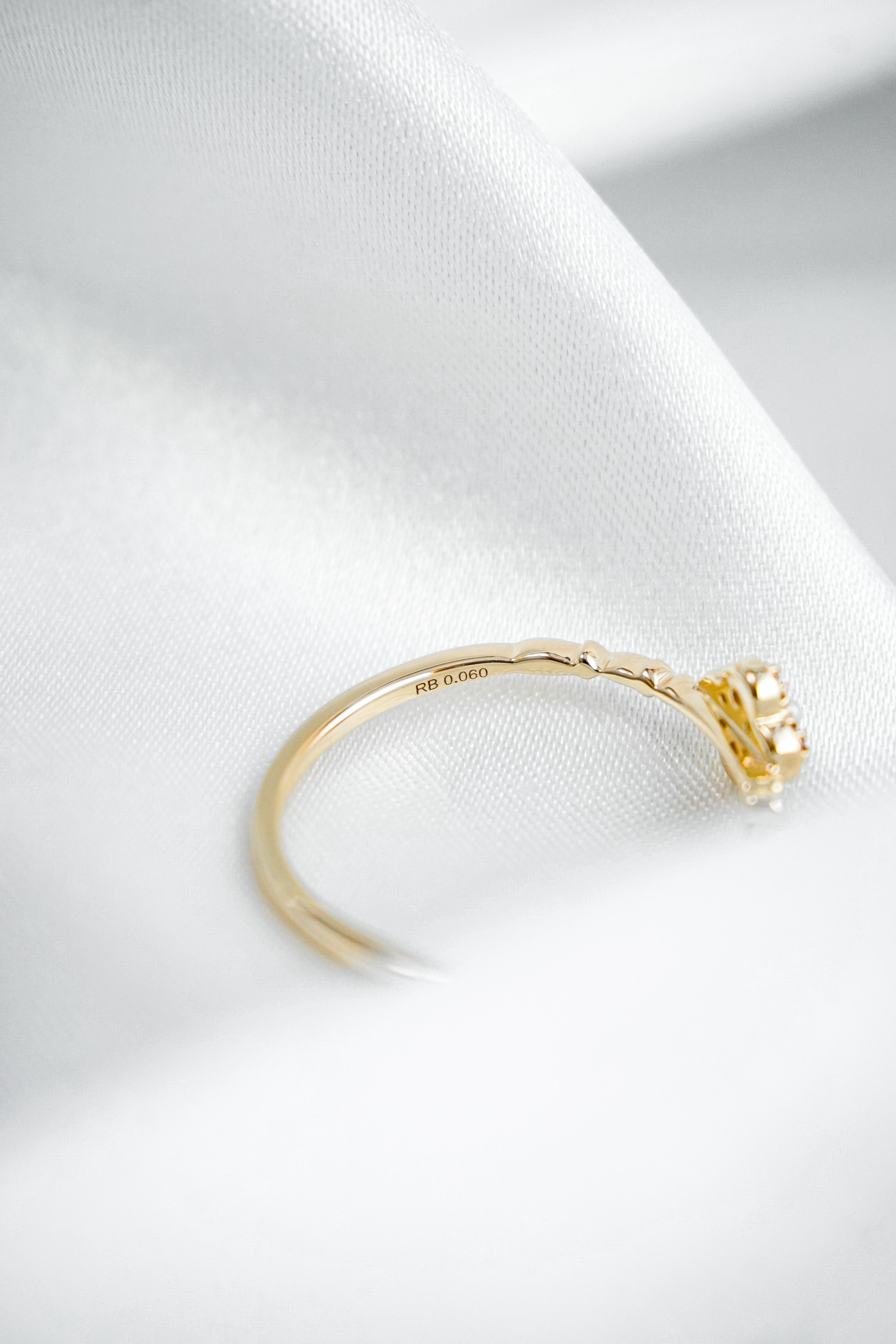 日本製K金珍珠紅寶石四葉草戒指內圈細節