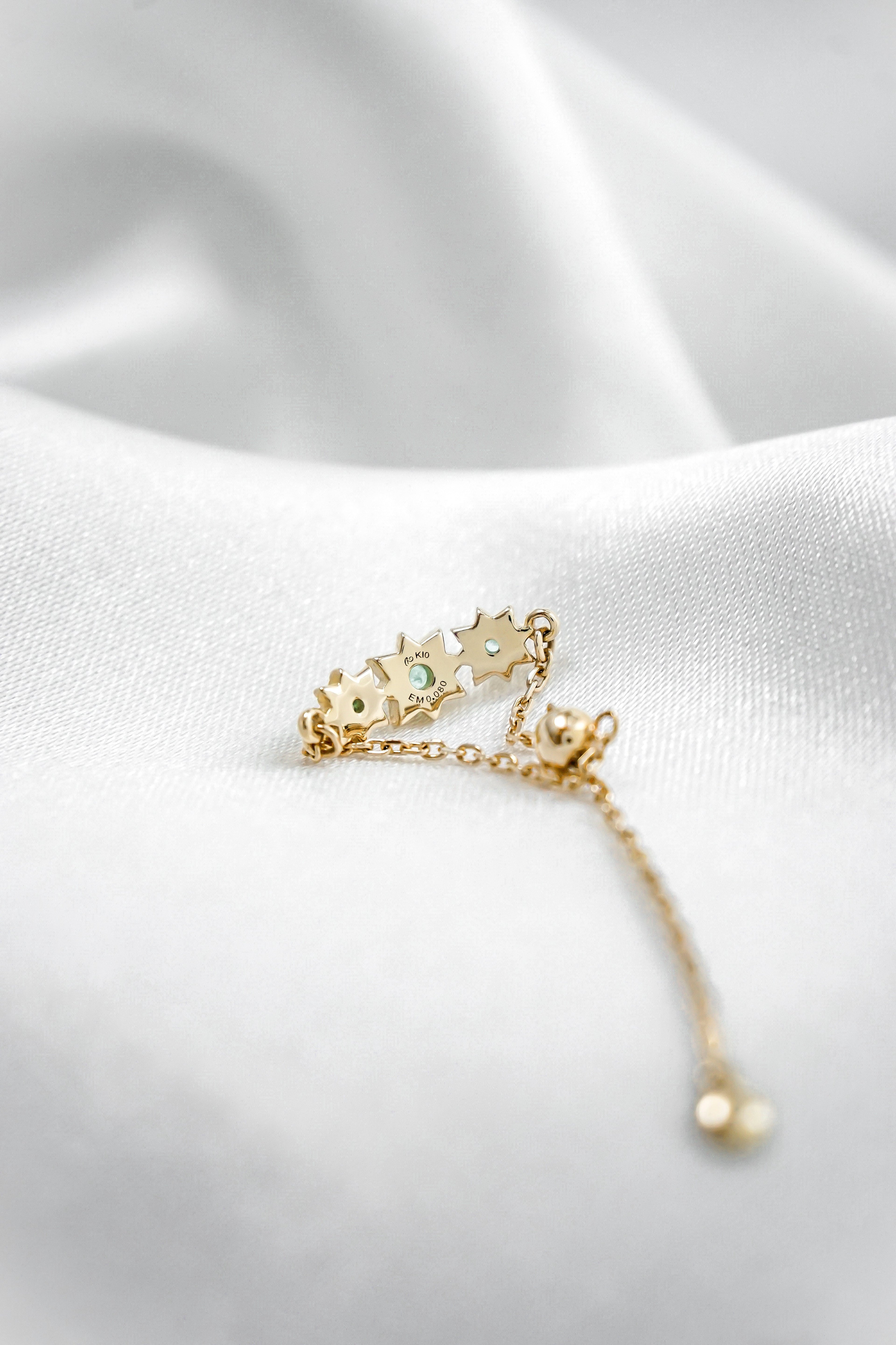 日本製K金八芒星祖母綠戒指鍊戒背面