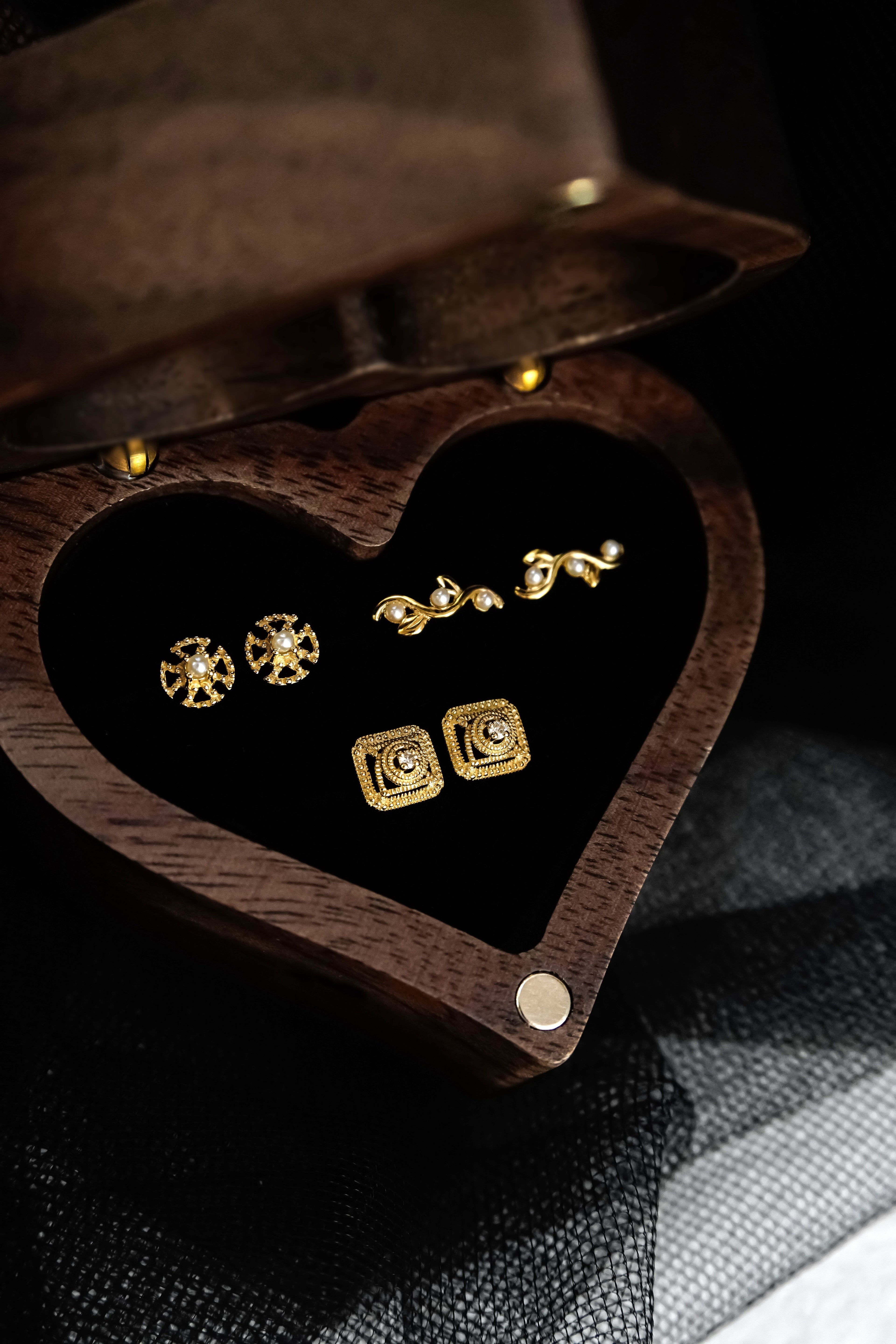 三款日本製K金古典鑽石珍珠耳環