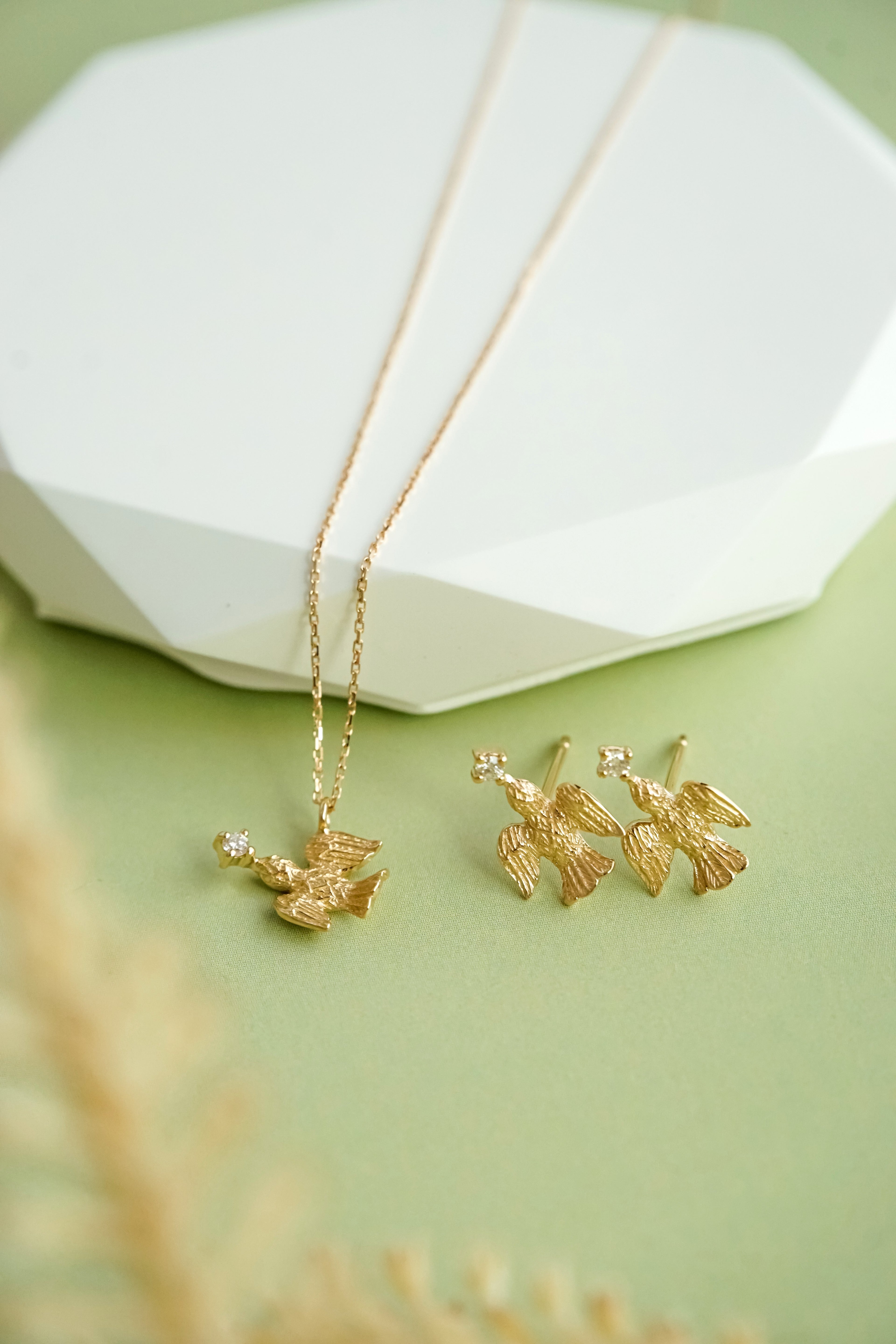 日系K金飛鳥吊墜鑽石項鍊頸鏈耳環耳釘展示圖