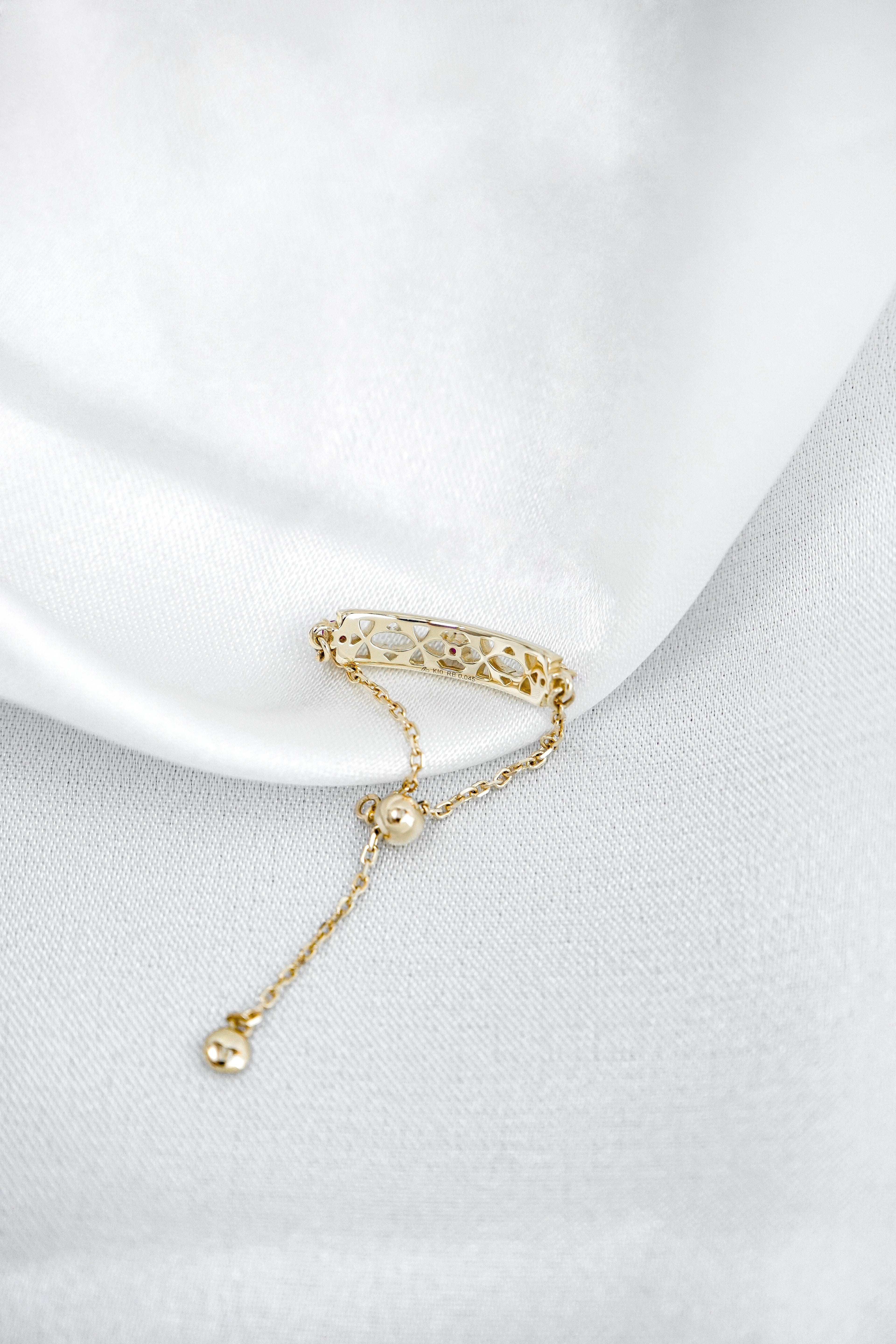 日本製K金紅寶石鏤空戒指鍊戒背面