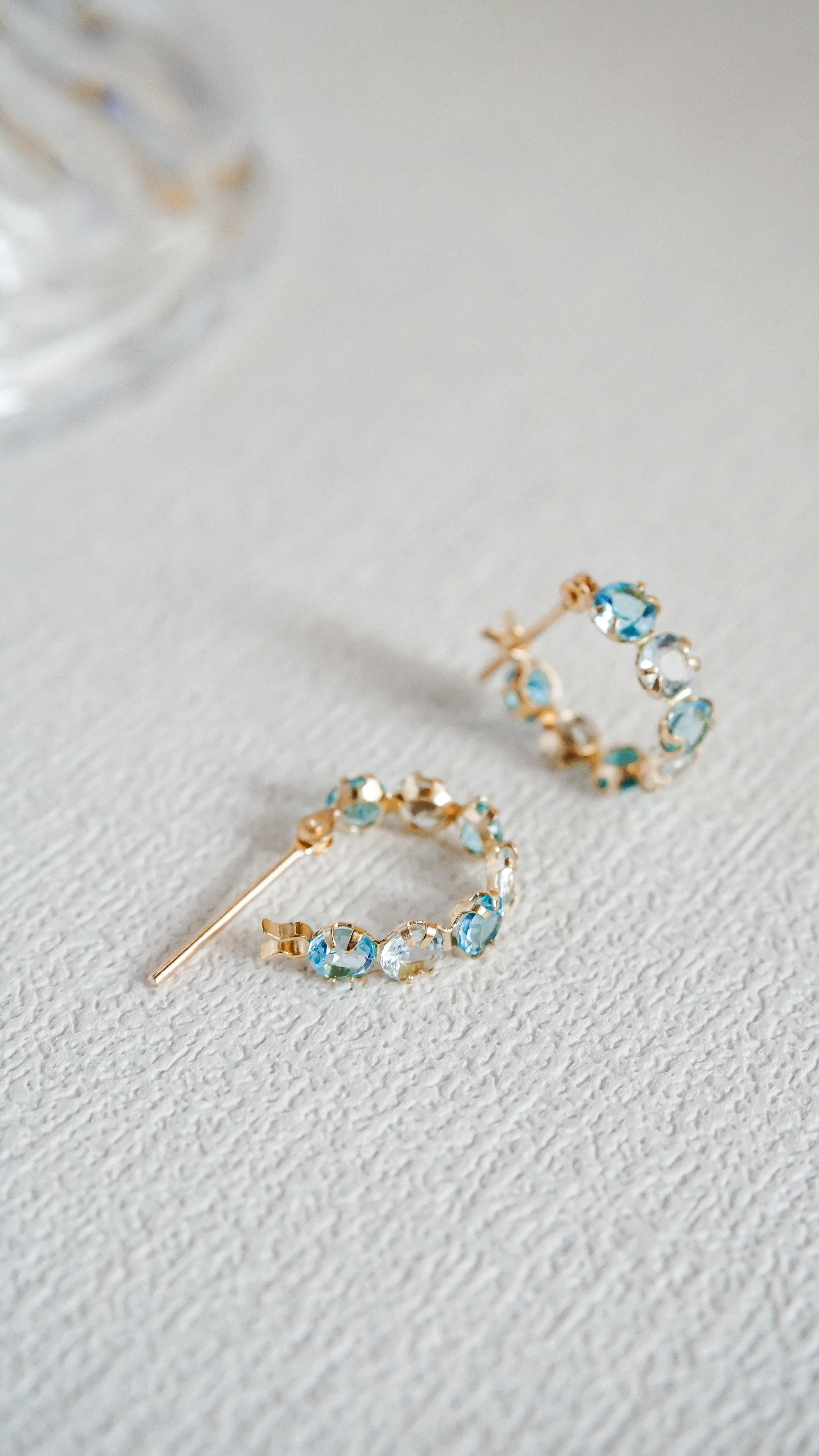 海映晨光|藍白寶石交錯耳圈