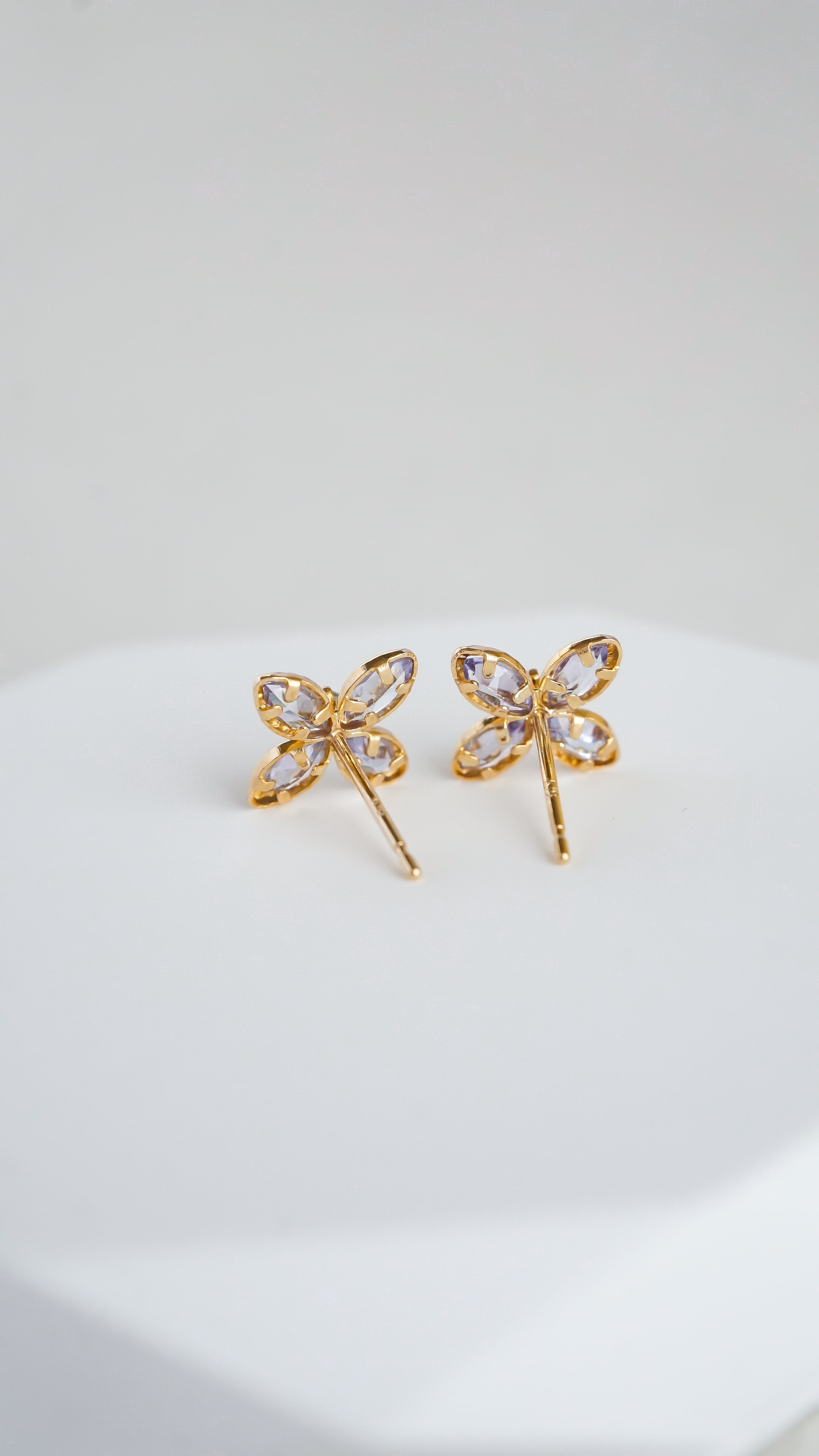 18K金坦桑石藍托帕石四葉草耳環背面