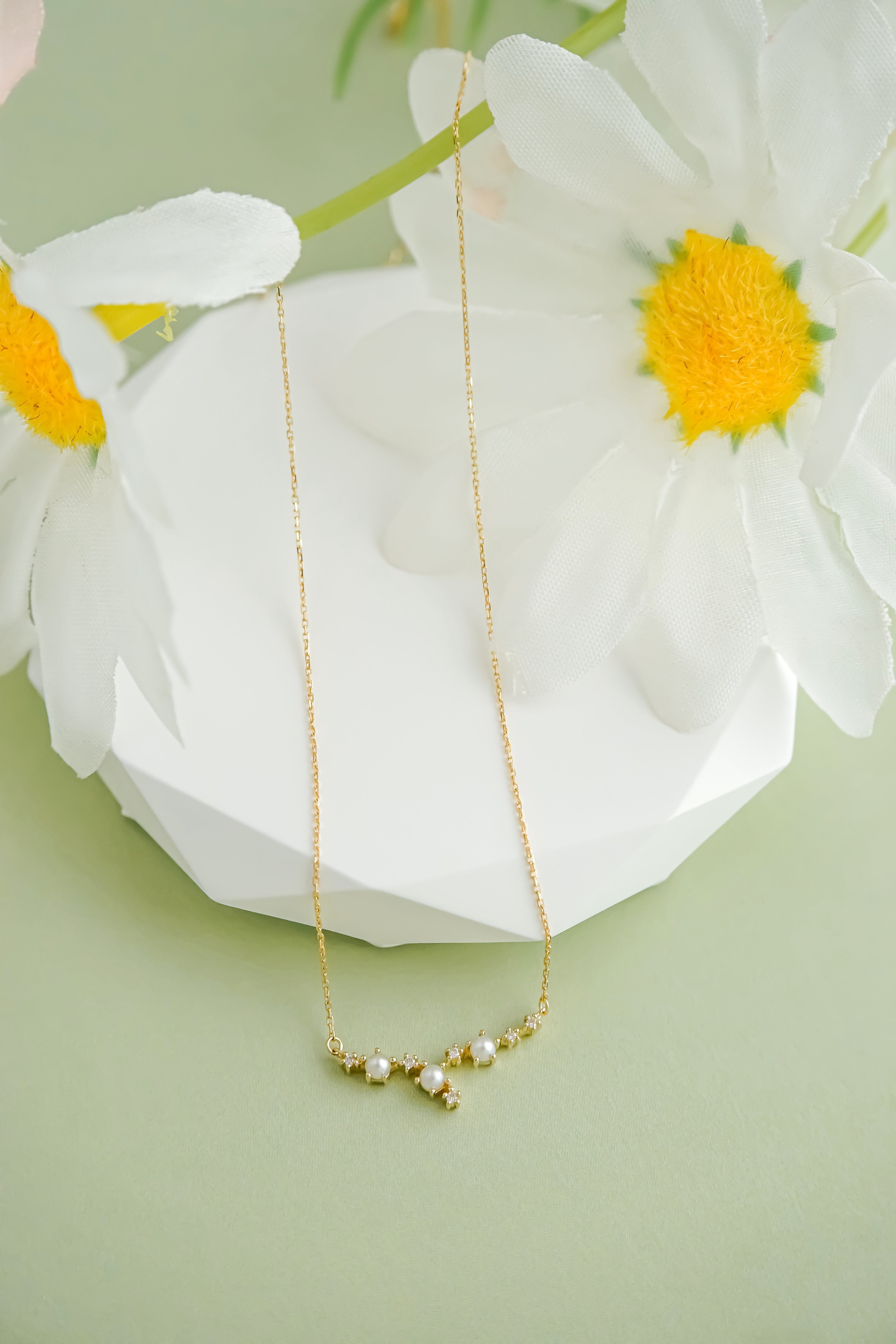 日本製K金淡水珍珠天然鑽石項鍊頸鏈遠拍