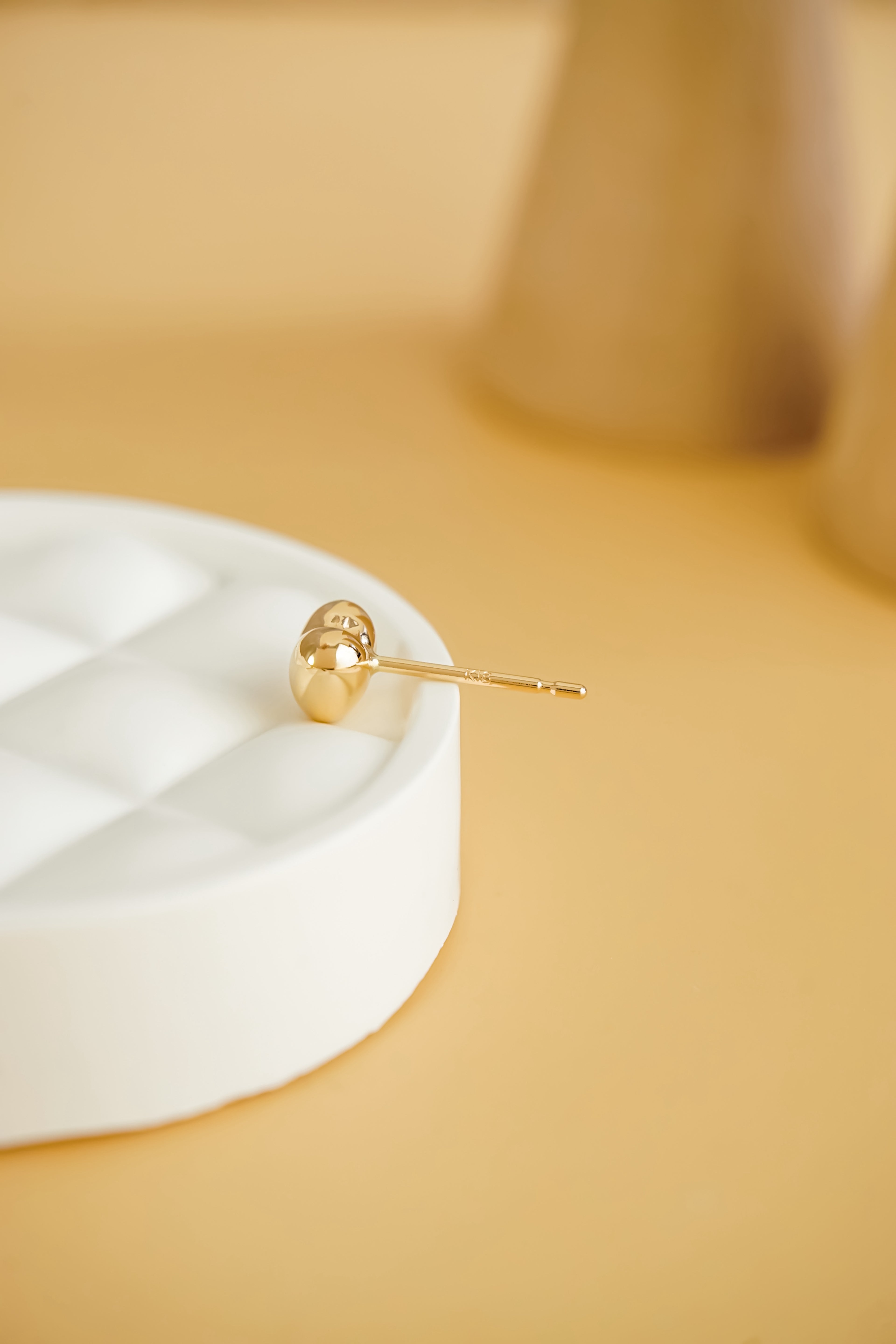 日本製18K金愛心耳環耳釘耳針近拍