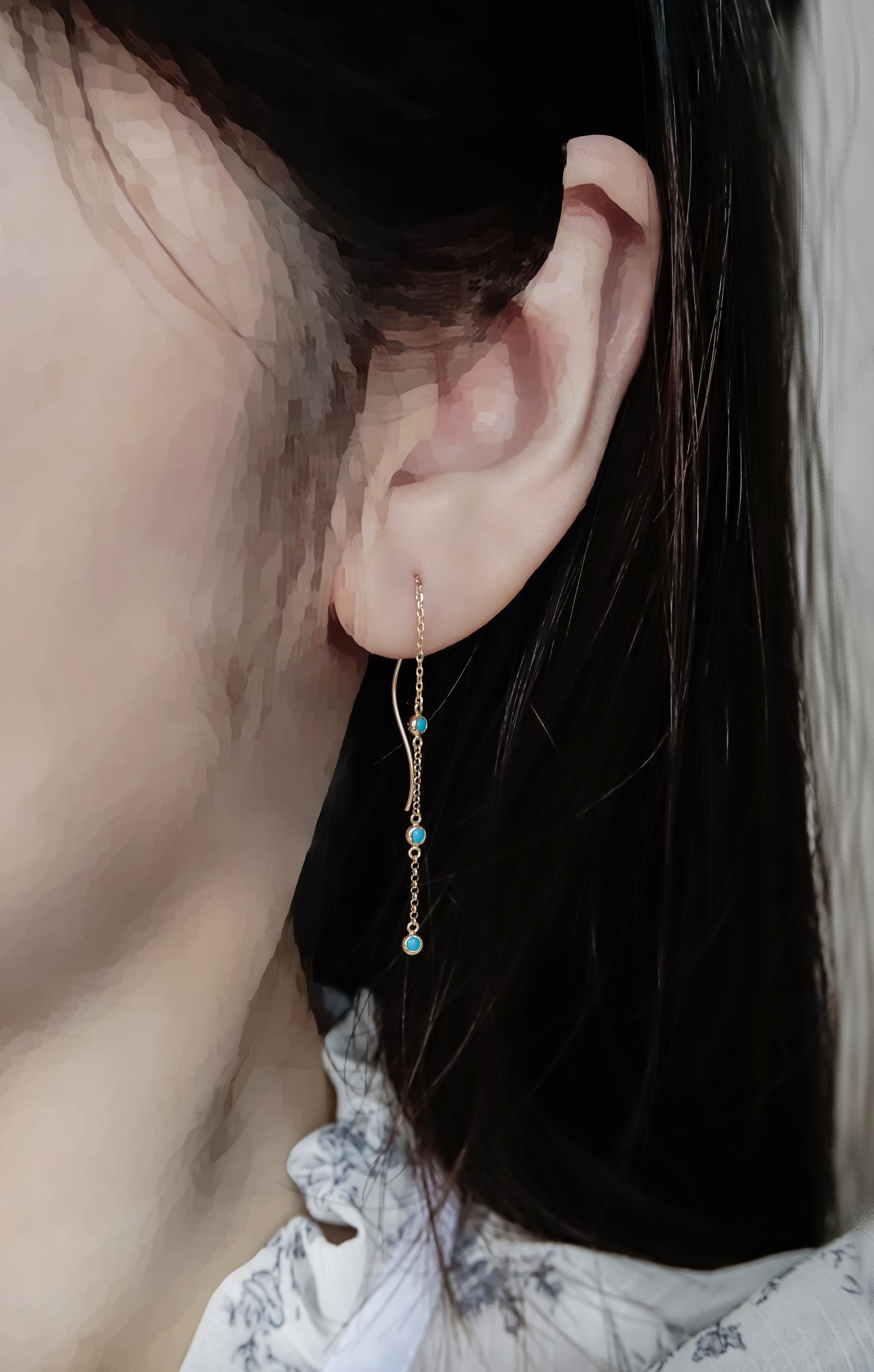 日系10K金綠松石耳鍊真人佩戴效果圖