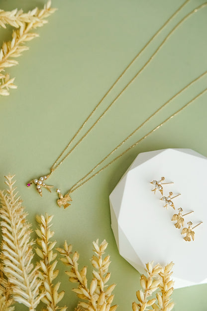 Swallow Pearl Gemstone Necklace