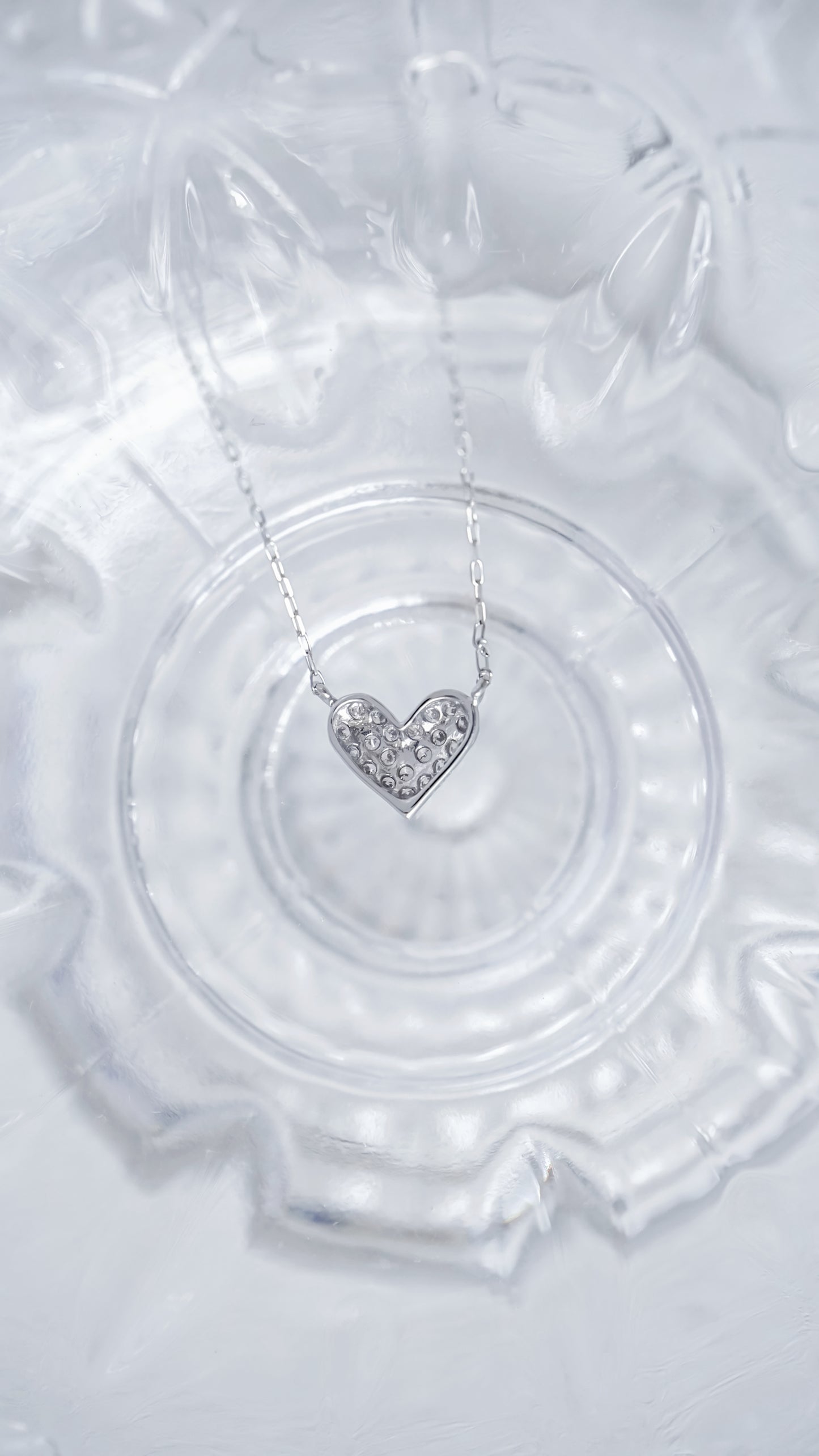 Platinum Pavé Diamond Heart Necklace