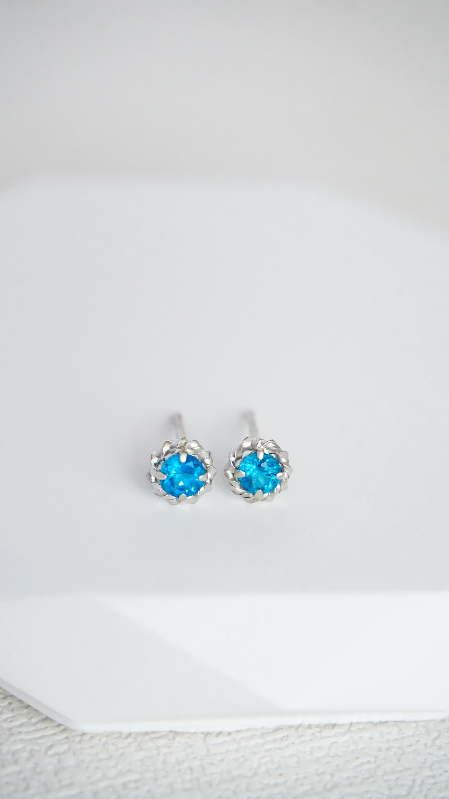 Platinum Neon Blue Apatite Earrings